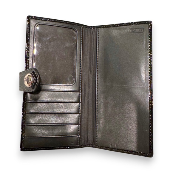 Coach Signature Black Checkbook Wallet – Classic & Functional - Picture 2 of 5